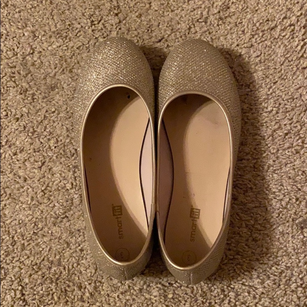 Gold party shoes